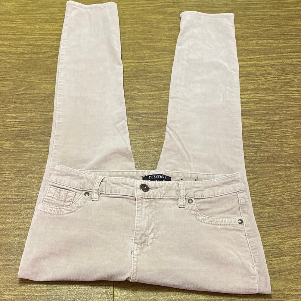 Roz & Ali Tan Stretch Corduroy Pants Size 6